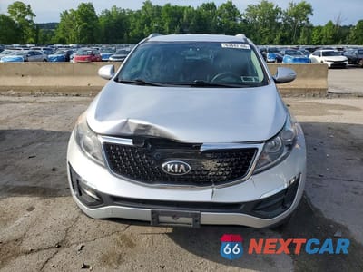 Piąte zdjęcie samochodu w środku: 2015 KIA SPORTAGE LX VIN:KNDPBCAC1F7734097 - miniatura