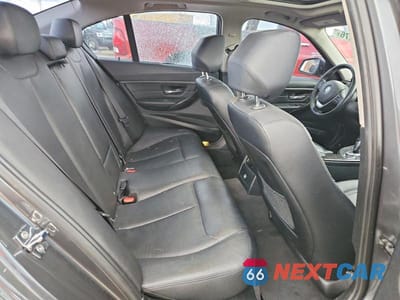 Zdjęcie 10 z 12 samochodu: 2012 BMW 328 I VIN:WBA3A5C54CF341589 - miniatura