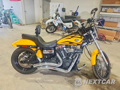2011 HARLEY-DAVIDSON FXDWG 1HD1GP419BC322843 - główne zdjęcie licytacji z USA - miniatura