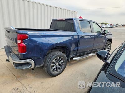 Trzecie zdjęcie samochodu z tyłu: 2019 CHEVROLET SILVERADO C1500 LT VIN:3GCPWCED4KG265089 - miniatura