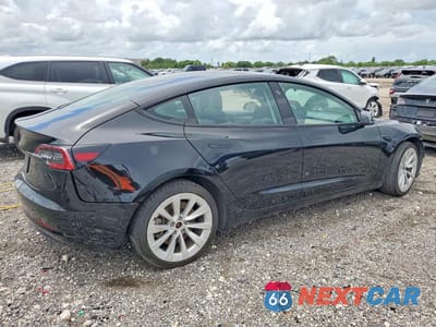 Trzecie zdjęcie samochodu z tyłu: 2020 TESLA MODEL 3 VIN:5YJ3E1EA1PF460446 - miniatura