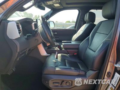 Zdjęcie 7 z 13 samochodu: 2024 TOYOTA TUNDRA PLATINUM HV VIN:5TFNC5DB8RX063051 - miniatura