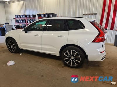 Drugie zdjęcie samochodu z przodu: 2024 VOLVO XC60 ULTIMATE VIN:YV4L12RM5R1814810 - miniatura