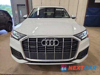 Piąte zdjęcie samochodu w środku: 2021 AUDI Q7 PREMIUM VIN:WA1AXAF72MD016963 - miniatura