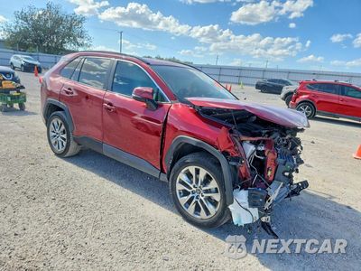 Czwarte zdjęcie samochodu z boku: 2021 TOYOTA RAV4 XLE PREMIUM VIN:2T3C1RFV1MW112566 - miniatura