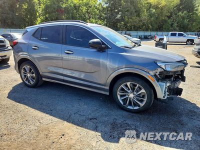 Czwarte zdjęcie samochodu z boku: 2021 BUICK ENCORE GX SELECT VIN:KL4MMDS2XMB042143 - miniatura