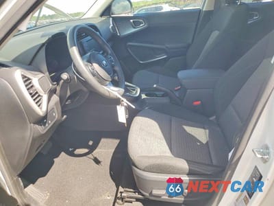 Zdjęcie 7 z 12 samochodu: 2021 KIA SOUL S VIN:KNDJ23AU6M7739811 - miniatura