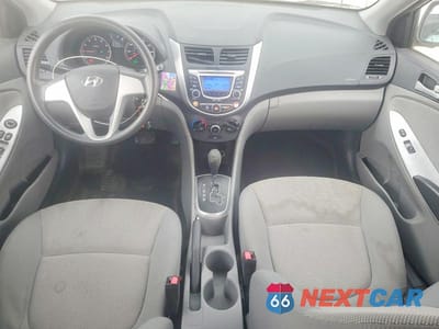 Zdjęcie 8 z 12 samochodu: 2013 HYUNDAI ACCENT GLS VIN:KMHCT4AE3DU335639 - miniatura