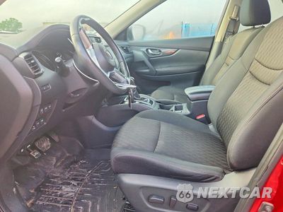 Zdjęcie 7 z 13 samochodu: 2017 NISSAN ROGUE SV VIN:5N1AT2MV9HC816952 - miniatura