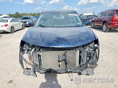 Piąte zdjęcie samochodu w środku: 2016 NISSAN ROGUE S VIN:JN8AT2MT1GW018658 - miniatura
