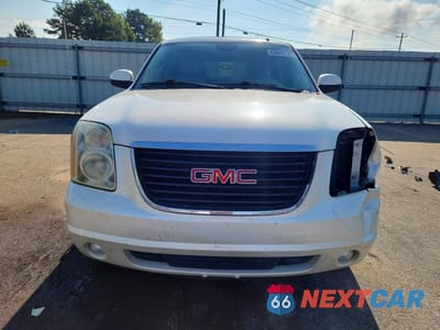 Piąte zdjęcie samochodu w środku: 2010 GMC YUKON SLT VIN:1GKUCCE06AR237337 - miniatura