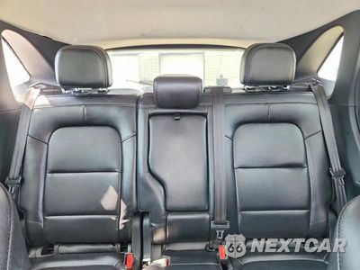 Zdjęcie 10 z 13 samochodu: 2022 FORD ESCAPE SEL VIN:1FMCU0H62NUA85851 - miniatura