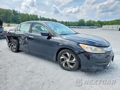 Czwarte zdjęcie samochodu z boku: 2017 HONDA ACCORD LX VIN:1HGCR2F36HA234022 - miniatura