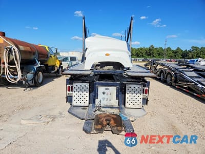 Zdjęcie 6 z 12 samochodu: 2020 FREIGHTLINER 114SD CAR HAULER TRUCK VIN:3ALHG3DV7LDKX4950 - miniatura