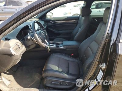 Zdjęcie 7 z 12 samochodu: 2020 HONDA ACCORD SPORT VIN:1HGCV1F3XLA137596 - miniatura