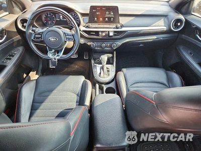 Zdjęcie 8 z 12 samochodu: 2021 KIA FORTE GT VIN:3KPF44AC0ME412429 - miniatura