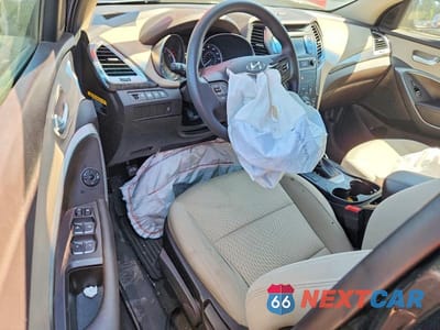 Zdjęcie 8 z 13 samochodu: 2017 HYUNDAI SANTA FE SPORT 2.4L VIN:5NMZTDLB5HH025541 - miniatura