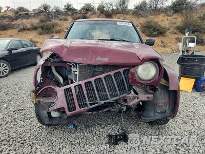 Piąte zdjęcie samochodu w środku: 2003 JEEP LIBERTY LIMITED VIN:1J8GL58K43W558582 - miniatura