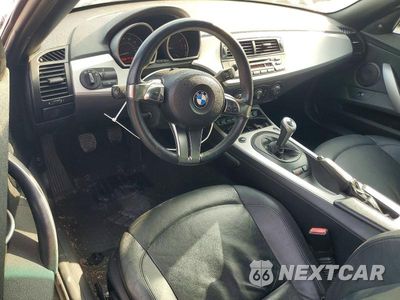 Zdjęcie 8 z 12 samochodu: 2006 BMW Z4 3.0SI VIN:4USBU53566LW91358 - miniatura