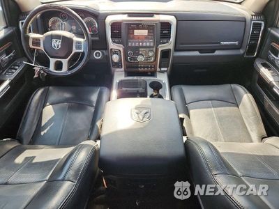 Zdjęcie 8 z 12 samochodu: 2017 RAM 1500 LARAMIE VIN:1C6RR7NM7HS877061 - miniatura