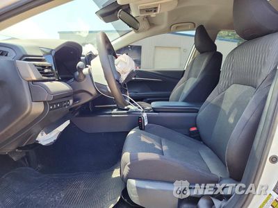Zdjęcie 7 z 12 samochodu: 2025 TOYOTA CAMRY LE VIN:4T1DAACKXSU139688 - miniatura
