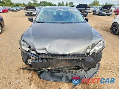 Piąte zdjęcie samochodu w środku: 2012 VOLKSWAGEN PASSAT S VIN:1VWAH7A30CC110464 - miniatura
