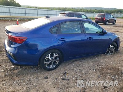 Trzecie zdjęcie samochodu z tyłu: 2021 KIA FORTE LXS VIN:3KPF24AD7ME388113 - miniatura
