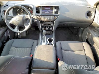 Zdjęcie 8 z 13 samochodu: 2017 NISSAN PATHFINDER S VIN:5N1DR2MN1HC913798 - miniatura