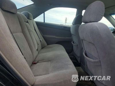 Zdjęcie 10 z 12 samochodu: 2004 TOYOTA CAMRY LE VIN:4T1BE32K04U313683 - miniatura