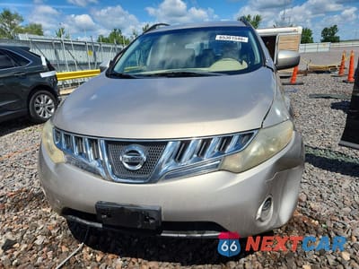 Piąte zdjęcie samochodu w środku: 2009 NISSAN MURANO S VIN:JN8AZ18W49W202931 - miniatura