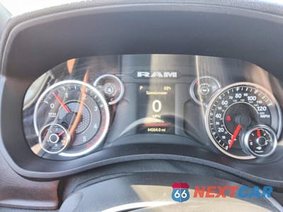 Zdjęcie 9 z 12 samochodu: 2024 RAM 3500 VIN:3C7WRTCLXRG203447 - miniatura