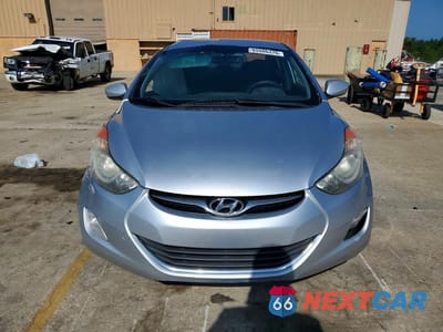 Piąte zdjęcie samochodu w środku: 2013 HYUNDAI ELANTRA GLS VIN:5NPDH4AE8DH329646 - miniatura