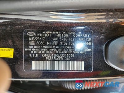 Zdjęcie 12 z 12 samochodu: 2018 GENESIS G90 ULTIMATE VIN:KMHG54JH5JU041046 - miniatura