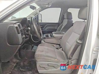 Zdjęcie 7 z 12 samochodu: 2017 CHEVROLET SILVERADO K1500 VIN:1GCUKNEC1HF182263 - miniatura