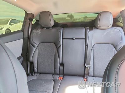 Zdjęcie 10 z 14 samochodu: 2026 TESLA MODEL Y VIN:7SAYGDED5TA602917 - miniatura