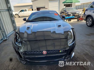 Piąte zdjęcie samochodu w środku: 2016 JAGUAR F-TYPE R VIN:SAJWJ6DLXGMK29689 - miniatura