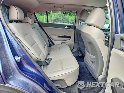 Zdjęcie 11 z 13 samochodu: 2017 KIA SPORTAGE EX VIN:KNDPNCAC5H7222708 - miniatura