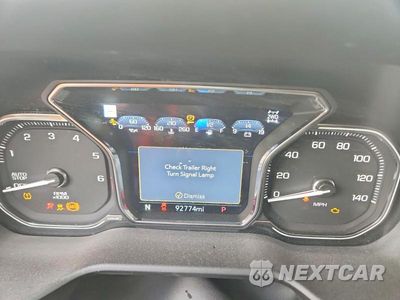 Zdjęcie 9 z 12 samochodu: 2021 GMC YUKON DENALI VIN:1GKS2DKL1MR128156 - miniatura