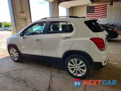 Drugie zdjęcie samochodu z przodu: 2020 CHEVROLET TRAX PREMIER VIN:3GNCJRSB9LL311017 - miniatura