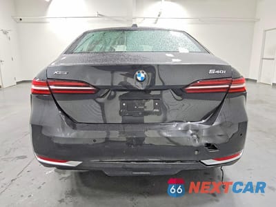 Zdjęcie 6 z 12 samochodu: 2027 BMW 540 XI VIN:WBA63FJ06VCY13073 - miniatura