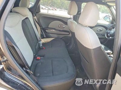 Zdjęcie 10 z 13 samochodu: 2016 KIA SOUL + VIN:KNDJP3A51G7353313 - miniatura