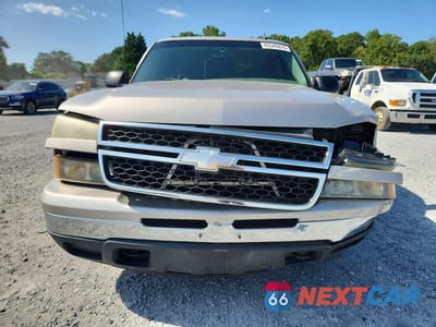 Piąte zdjęcie samochodu w środku: 2006 CHEVROLET SILVERADO C1500 VIN:2GCEC13T361232047 - miniatura
