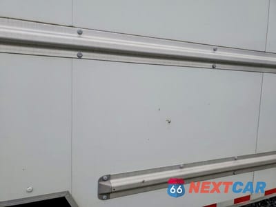 Zdjęcie 11 z 13 samochodu: 2021 GMC SAVANA CUTAWAY 3500 BOX TRUCK VIN:7GZ37TC77MN011348 - miniatura