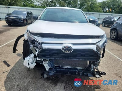 Piąte zdjęcie samochodu w środku: 2024 TOYOTA RAV4 LE VIN:2T3F1RFVXRW421764 - miniatura