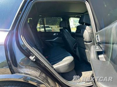 Zdjęcie 7 z 10 samochodu: 2019 BMW X5 XDRIVE50I VIN:5UXJU2C58KLN67195 - miniatura