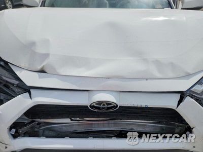 Zdjęcie 11 z 12 samochodu: 2025 TOYOTA RAV4 XLE VIN:2T3P1RFV2SW601203 - miniatura
