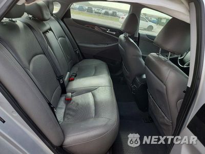 Zdjęcie 10 z 12 samochodu: 2014 HYUNDAI SONATA LIMITED 2.0T VIN:5NPEC4AB7EH870441 - miniatura