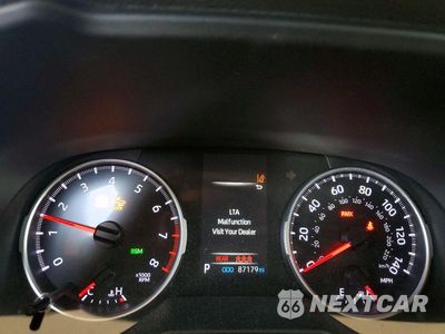 Zdjęcie 9 z 14 samochodu: 2019 TOYOTA RAV4 XLE VIN:2T3P1RFV8KW059279 - miniatura