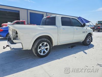 Trzecie zdjęcie samochodu z tyłu: 2016 RAM 1500 LARAMIE VIN:1C6RR7NT2GS314733 - miniatura
