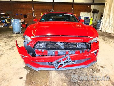 Piąte zdjęcie samochodu w środku: 2020 FORD MUSTANG VIN:1FATP8UH3L5131816 - miniatura